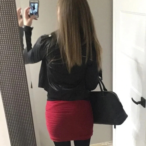 Arden B red Skirt - Picture 8 of 9